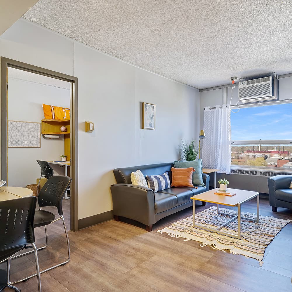 Living-Room-04-Illini-Tower-Champaign-04